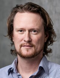 Steffen Petersen