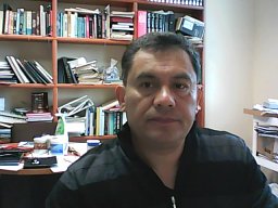 Juan M Ramirez