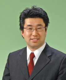 Takenobu Suzuki