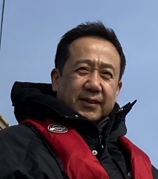 Jee Woong Choi